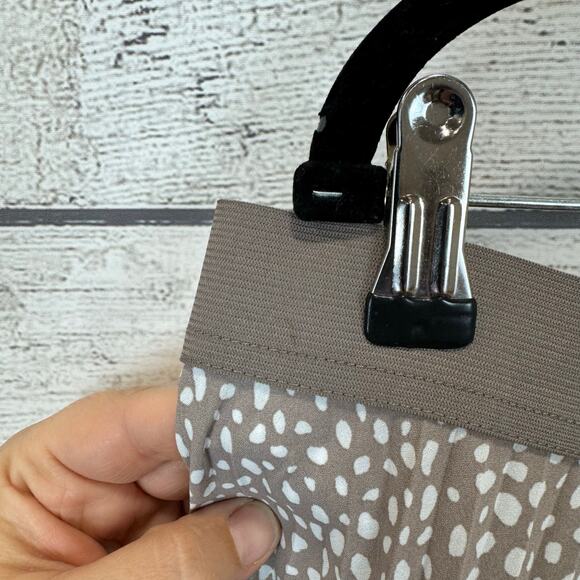 Vince Camuto Plus Size Taupe Speckled Pleated Pull On Midi Skirt Size XXL - Picture 3 of 7